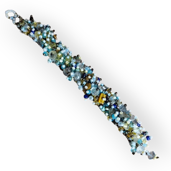 Multicolor Beaded Bracelet - Picture 5 of 7